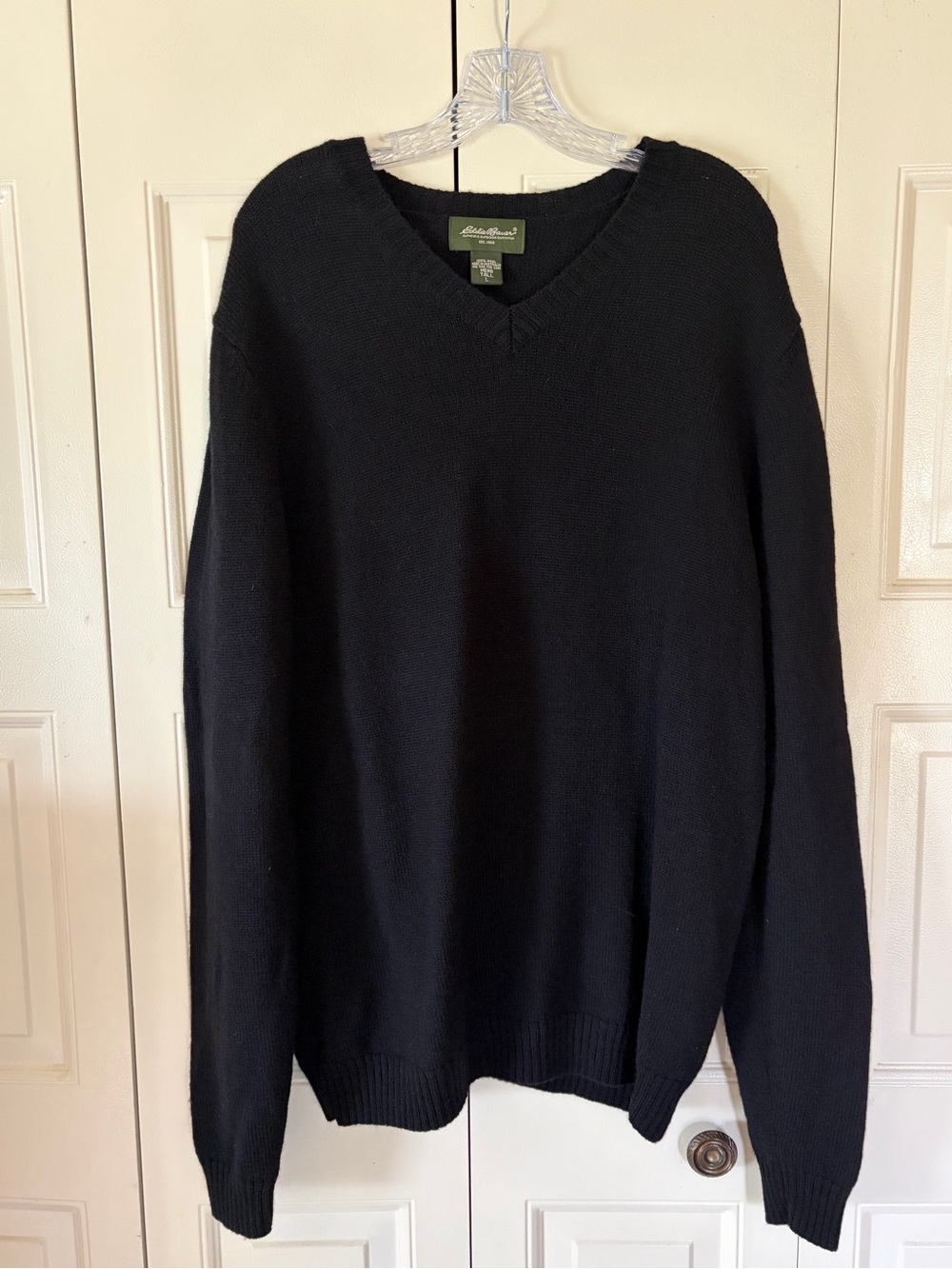Vintage Eddie Bauer Black Men’s Preppy Sweater Size Large TALL  Wool  Academia